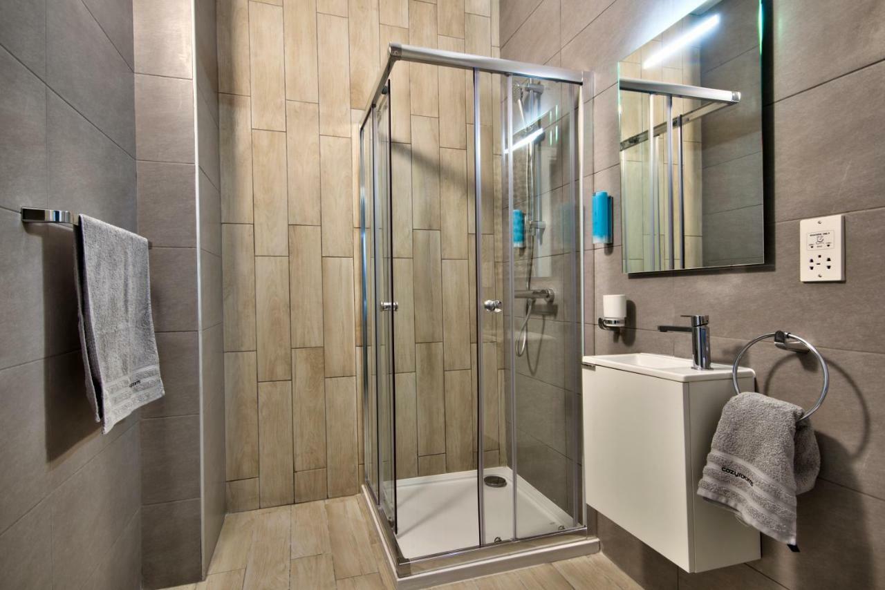 Cozy Rooms Hotel Sliema Esterno foto